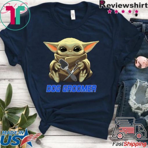 Baby Yoda And Groomer Gift T-Shirt