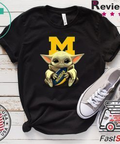 Baby Yoda And Michigan Gift T-Shirt