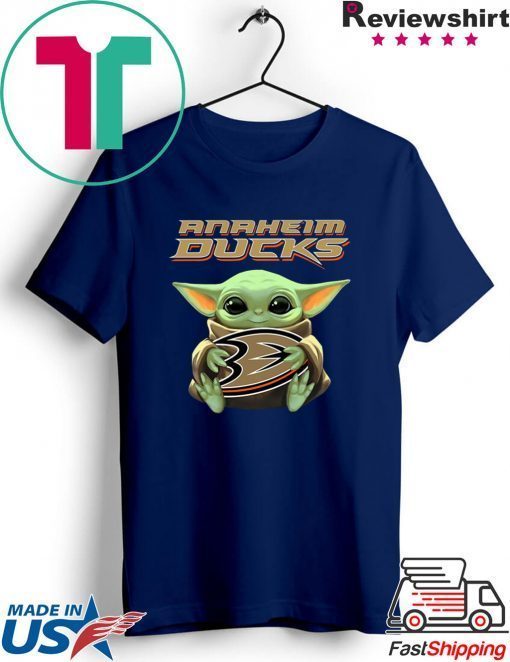 Baby Yoda Hug Anaheim Ducks Gift T-Shirt