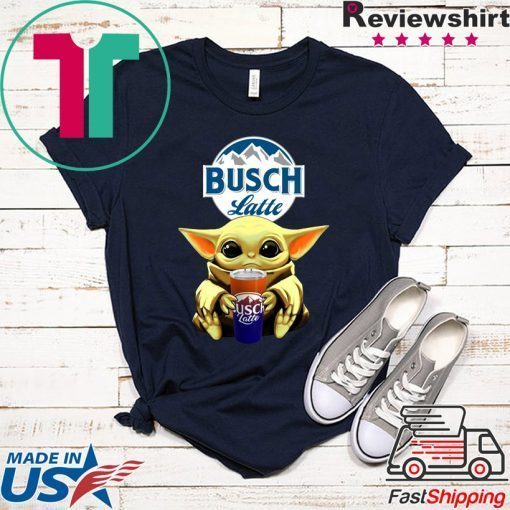 Baby Yoda Hug Busch Latte Beer Gift T-Shirt