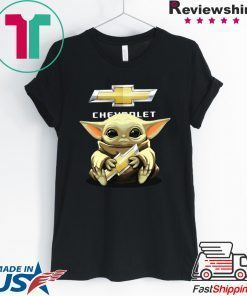 Baby Yoda Hug Chevrolet Gift T-Shirt