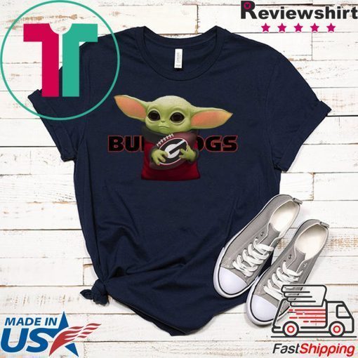 Baby Yoda Hug Georgia Bulldogs 2020 T-Shirt