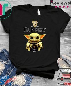 Baby Yoda Hug Guinness Beer 2020 T-Shirt
