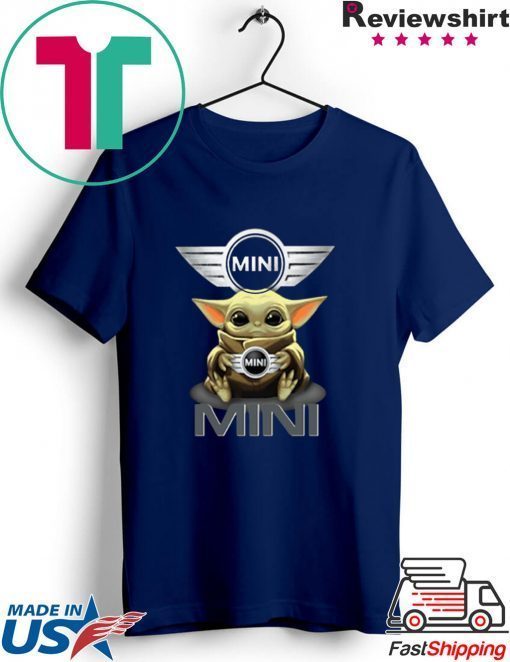 Baby Yoda Hug MINI BMW Star Wars Gift T-Shirt