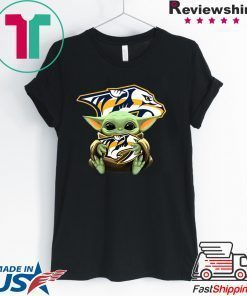 Baby Yoda Hug Nashville Predators Gift T-Shirts