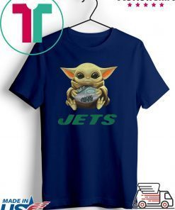 Baby Yoda Hug New York Jets Star Wars Mandalorian Gift T-Shirt