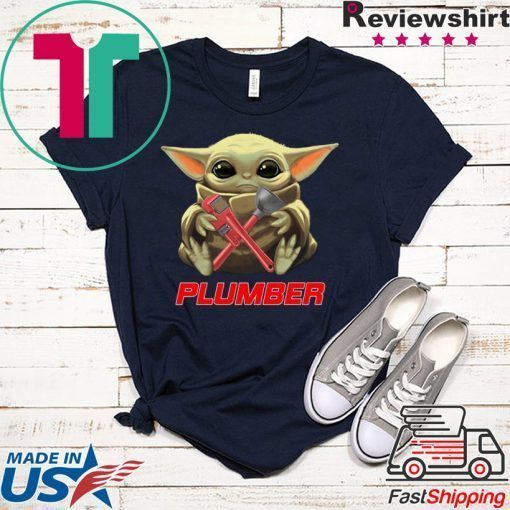 Baby Yoda Hug Plumber Gift T-Shirt