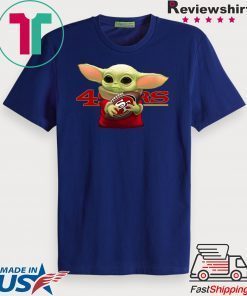 Baby Yoda Hug San Francisco 49ers Gift T-Shirt