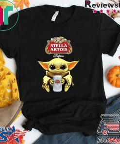 Baby Yoda Hug Stella Artois Beer Gift T-Shirt