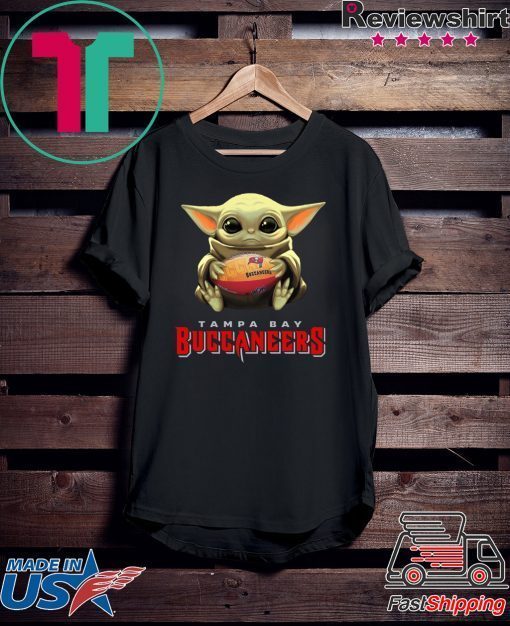 Baby Yoda Tampa Bay Buccaneers Gift T-Shirt