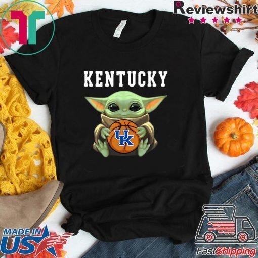 Offcial Baby Yoda hug Kentucky Wildcats Star Wars T-Shirt