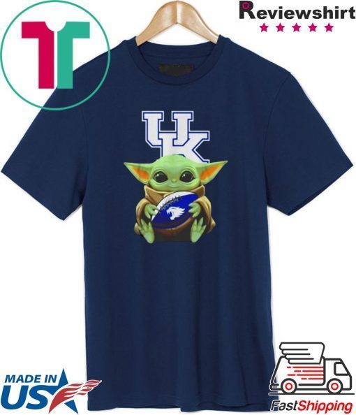 Baby Yoda hug Kentucky Wildcats Star Wars Gift T-Shirt