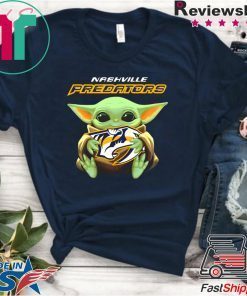 Baby Yoda hug Nashville Predators Gift T-Shirt