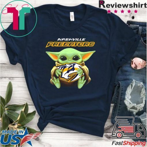 Baby Yoda hug Nashville Predators Gift T-Shirt