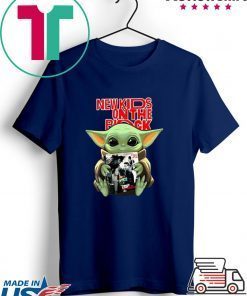Baby Yoda hug New Kids On The Block Star Wars Gift T-Shirt