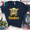 Baby Yoda hug Pittsburgh Steelers Gift T-Shirt