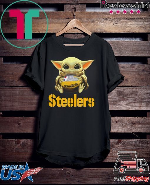 Baby Yoda hug Pittsburgh Steelers Gift T-Shirt