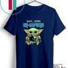 Baby Yoda hug San Jose Sharks Star Wars Mandalorian Gift T-Shirt