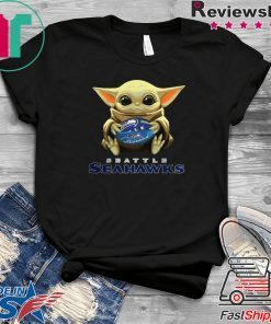 Baby Yoda hug Seattle Seahawks Tee T-Shirt