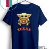 Baby Yoda hug Texas Longhorns Gift T-Shirt