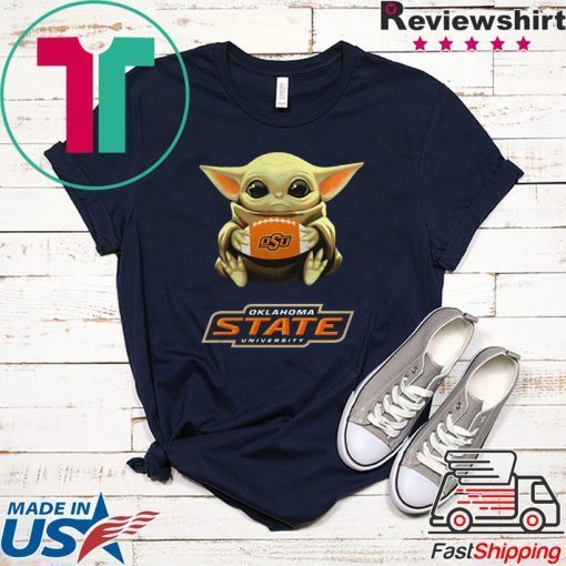 Star Wars Baby Yoda hug Oklahoma State University Gift T-Shirt