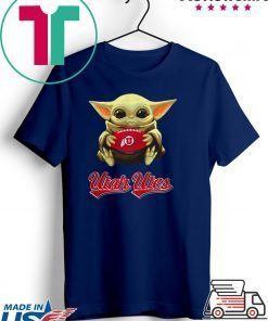 Star Wars Baby Yoda hug Utah Utes Gift T-Shirt
