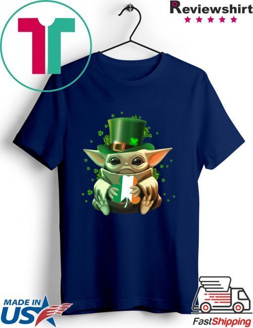 Baby Yoda Hug St Patrick’s Day Gift T-Shirts