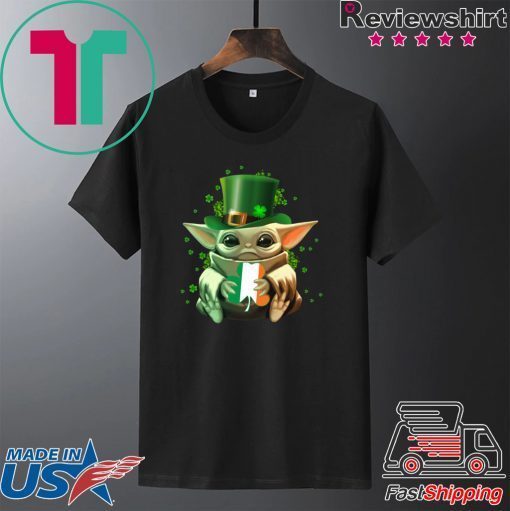 Baby Yoda Hug St Patrick’s Day Gift T-Shirts