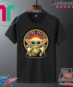 Baby Yoda Hug United States Marine Corps Gift T-Shirts