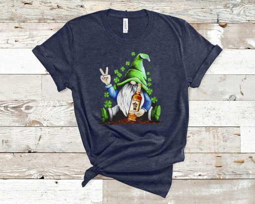 Gnomes Lucky Hug Camus napoleon St Patrick’s Day Gift T-ShirtGnomes Lucky Hug Camus napoleon St Patrick’s Day Gift T-Shirt