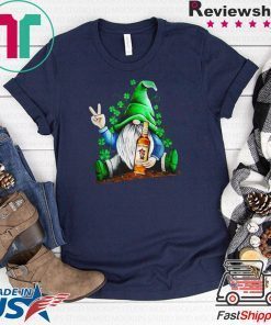 Gnomes Lucky Hug Captain Morgan St Patrick’s Day Gift T-Shirt