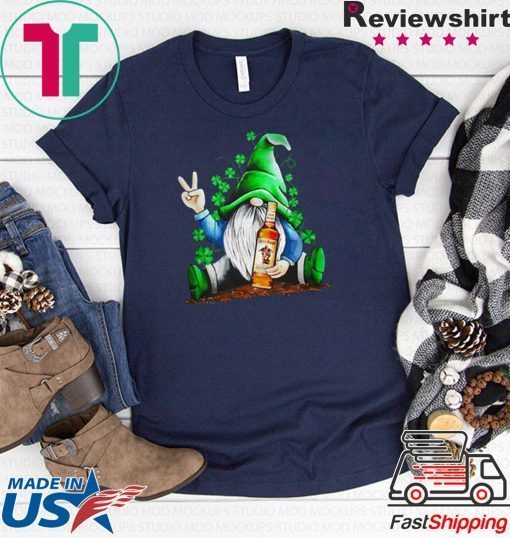 Gnomes Lucky Hug Captain Morgan St Patrick’s Day Gift T-Shirt