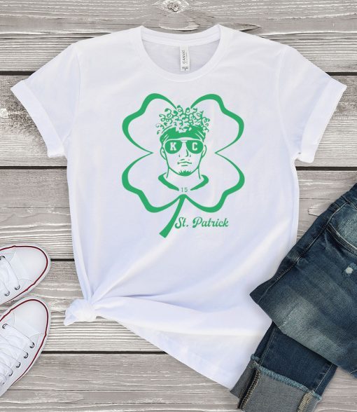 Patrick Mahomes St Patrick day Gift T-Shirt