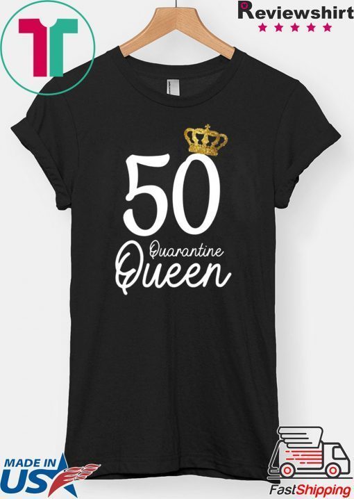 Born in 1970 My 50th Birthday Quarantine Queen Social Distancing Birthday 2020 Gift T-Shirts