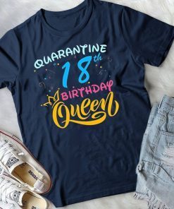 Born in 2002 My 18th Birthday Queen Quarantine Social Distancing Quarantined Birthday 2020 Gift T-Shirt