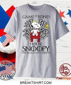 Game of bones house snoopy the mailman is coming Gift T-Shirt