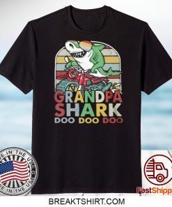 Grandfather Shark Doo Doo Doo Gift T-Shirt