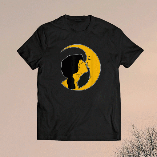 Moon Kissing Aesthetic Streetwear Soft Grunge Shirt