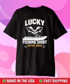 Lucky Fishing Shirt Dad Granddad Fishing Lover Fisherman Gift T-Shirt