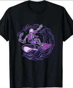 Stylish and spooky summer Skeleton Halloween-surfing Tee T-Shirt