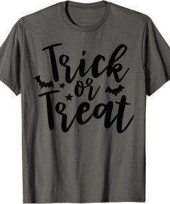 Classic Trick or Treat 2021 T-Shirt