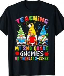 Teaching 2nd Grade On Twosday 2-22-22 22nd 2022 February Classic T-Shirt