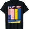 2022 Pray For Ukraine Support Ukrainian American USA Flag T-Shirt
