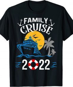 Family Cruise Men Women Boys Girls Sailing And Cruising Classic T-Shirt