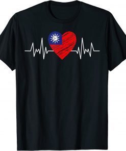 2022 Taiwan Flag With Heartbeat Pride Grunge Taiwanese Flag T-Shirt
