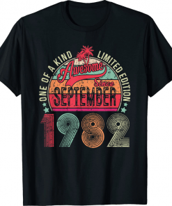 Classic 40 Year Old Awesome Since September 1982 40th Birthday T-Shirt