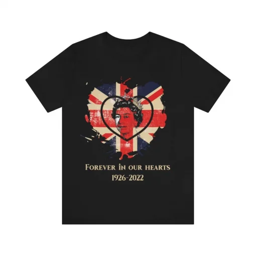 RIP Queen Elizabeth II, Forever in Our Hearts 1926-2022 T-Shirt