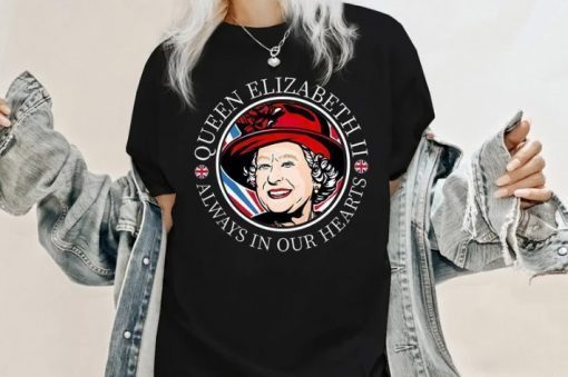 Queen Elizabeth II Always in Our Hearts Vintage T-Shirt